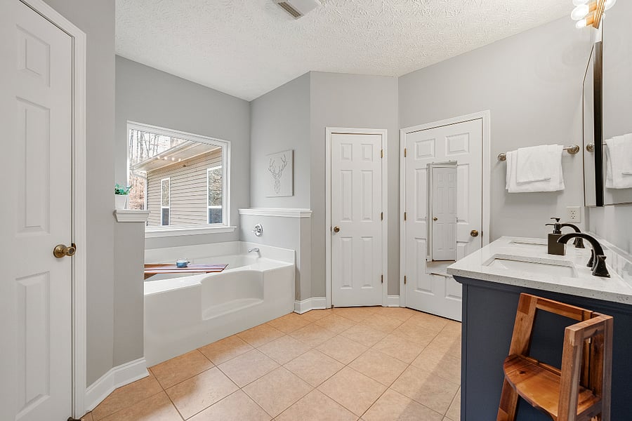 Furnished Finder property 735043_1 photo 26