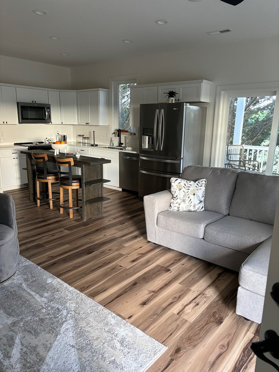Furnished Finder property 735064_1 photo 3