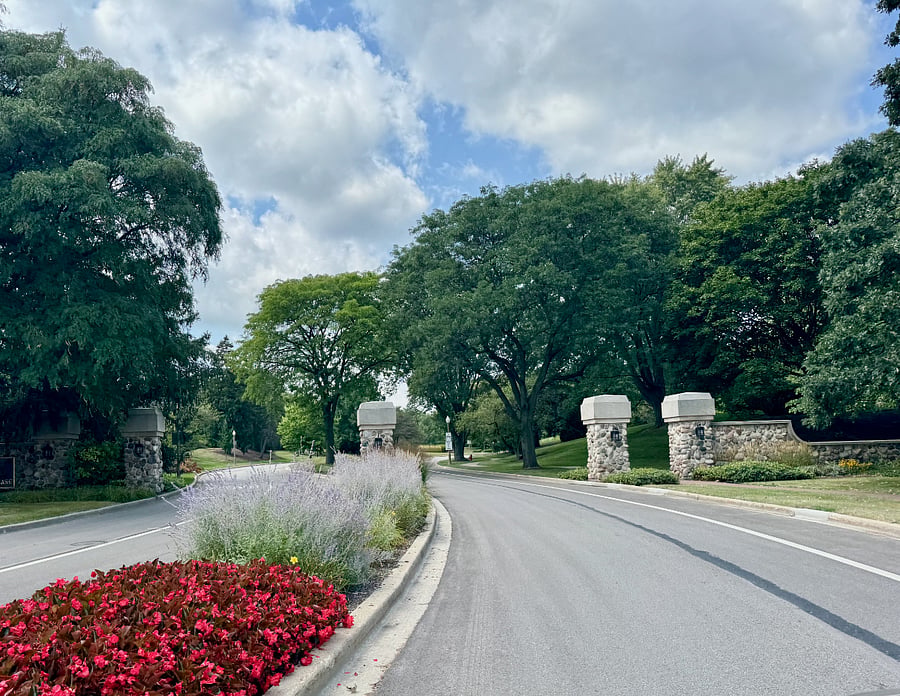 Neighborhood entrance