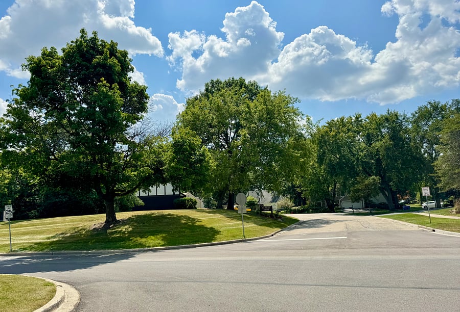 Beautiful and quiet street view.
