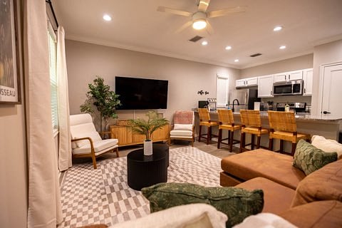 Furnished Finder property 735079_1 photo 6