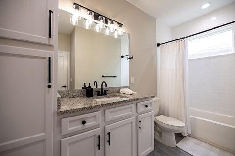 Furnished Finder property 735079_1 photo 16