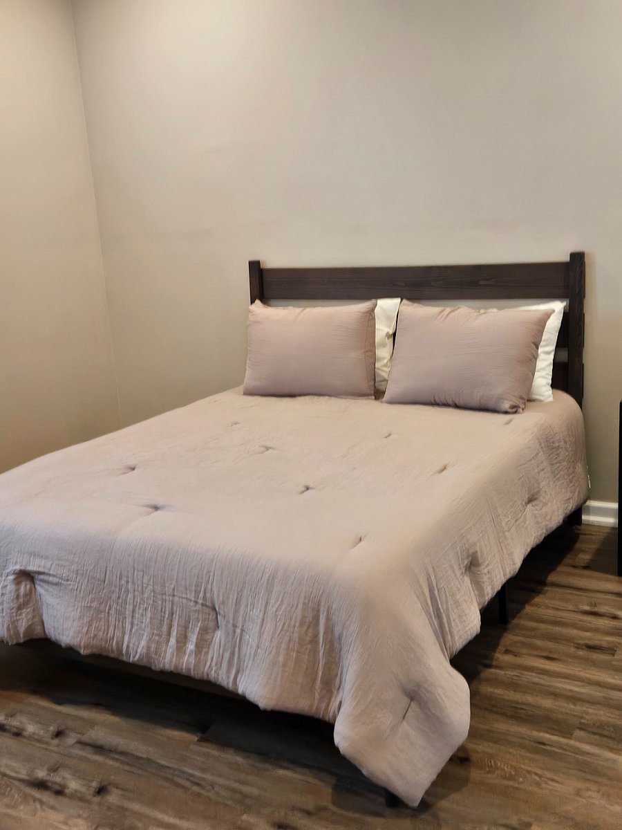 Furnished Finder property 735089_1 photo 11