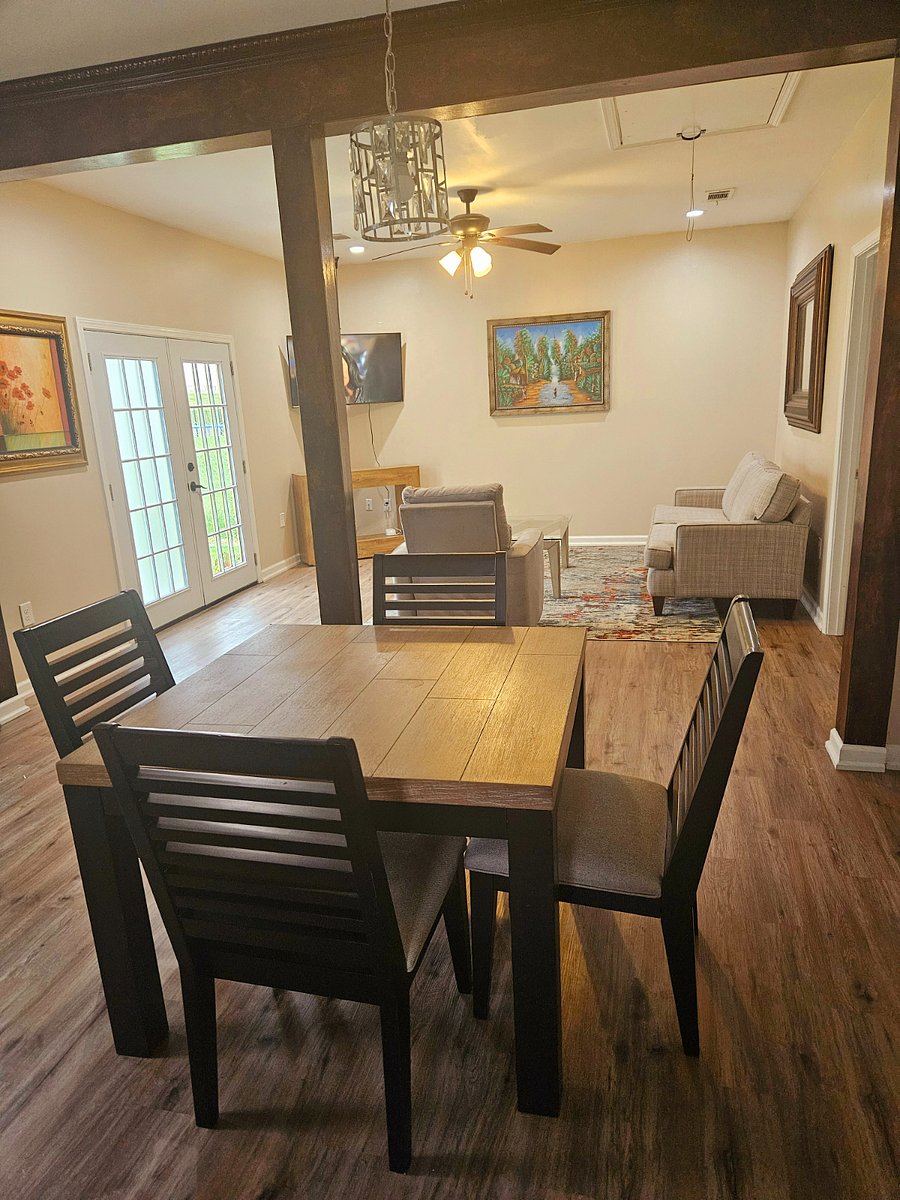 Furnished Finder property 735089_1 photo 15