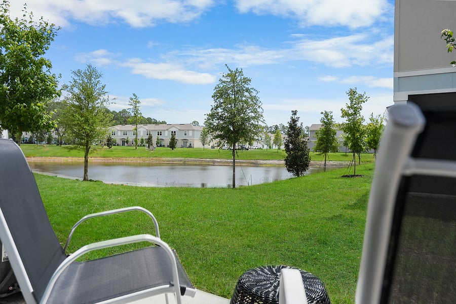 Furnished Finder property 735099_2 photo 33