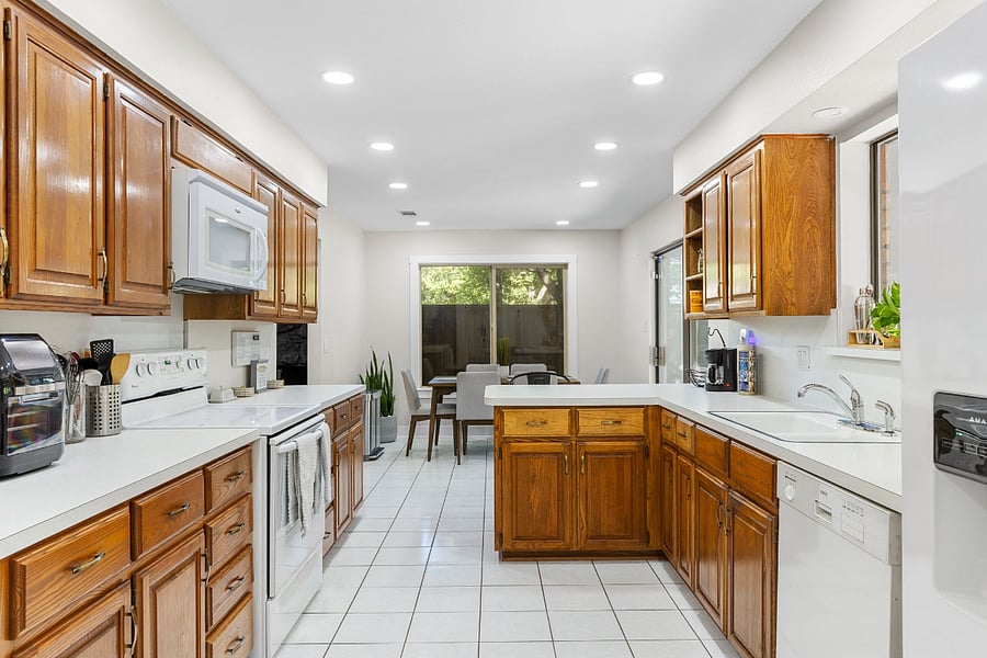 Furnished Finder property 735117_1 photo 10