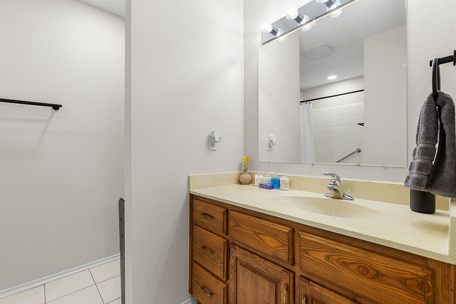 Furnished Finder property 735117_1 photo 15