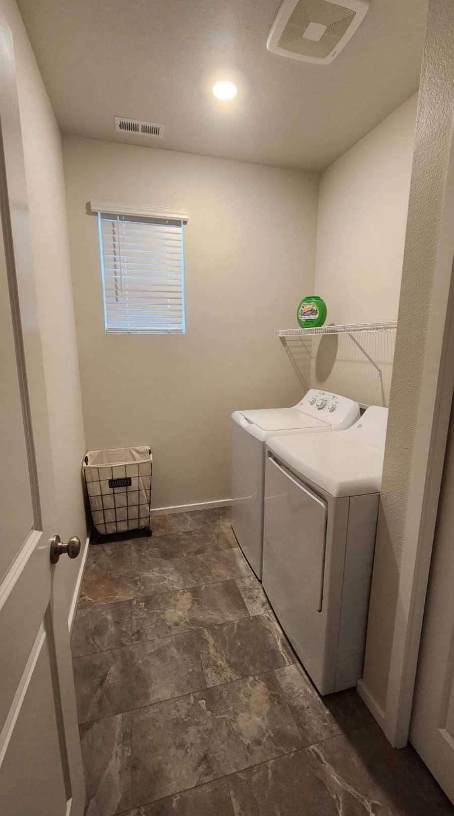 Furnished Finder property 735119_1 photo 4