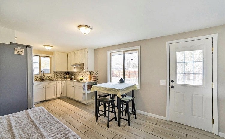Furnished Finder property 735153_1 photo 3