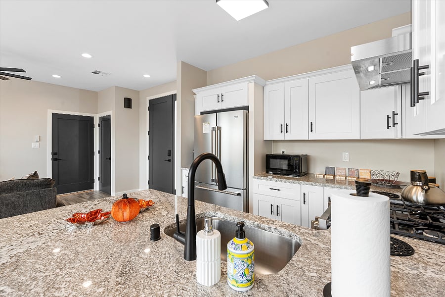 Furnished Finder property 735171_1 photo 9