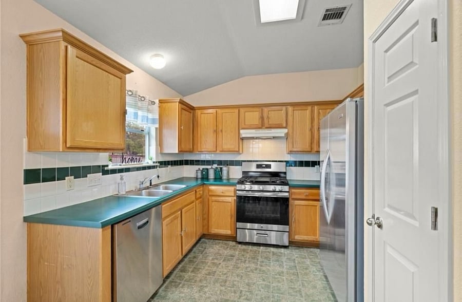 Furnished Finder property 735187_1 photo 11
