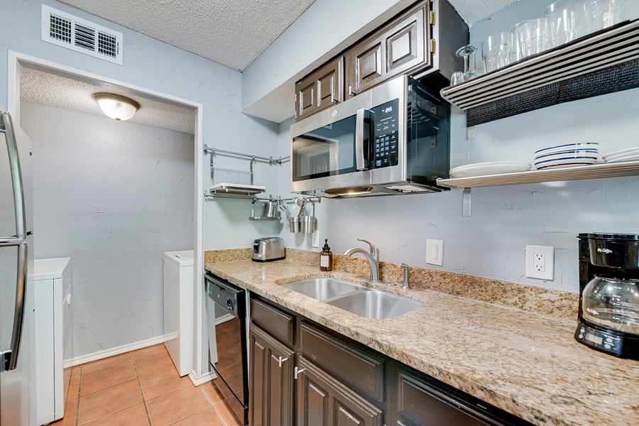 Furnished Finder property 735193_15 photo 7