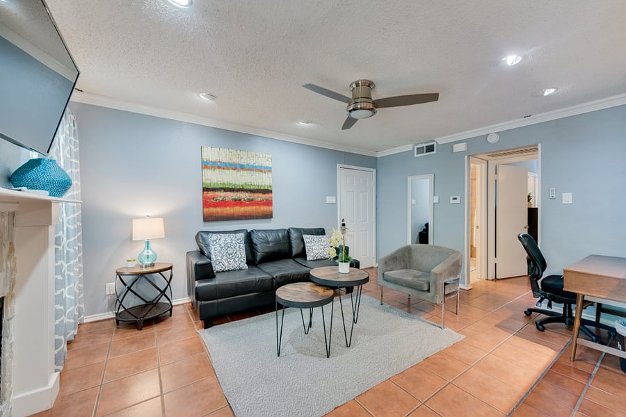 Furnished Finder property 735193_15 photo 10