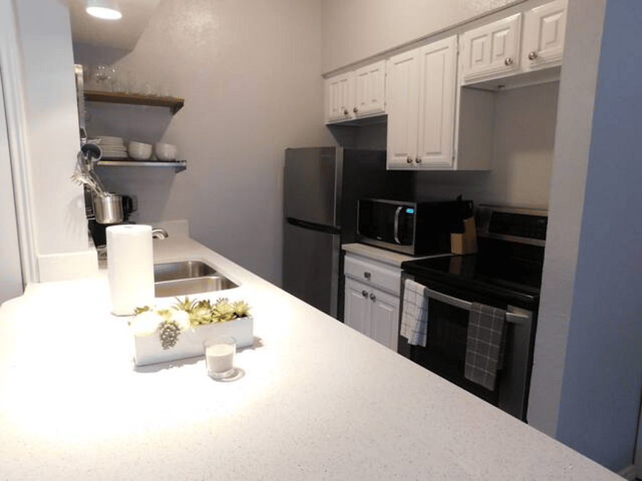Furnished Finder property 735193_21 photo 3