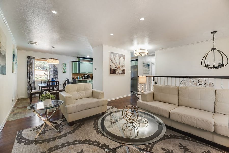 Furnished Finder property 735193_33 photo 3