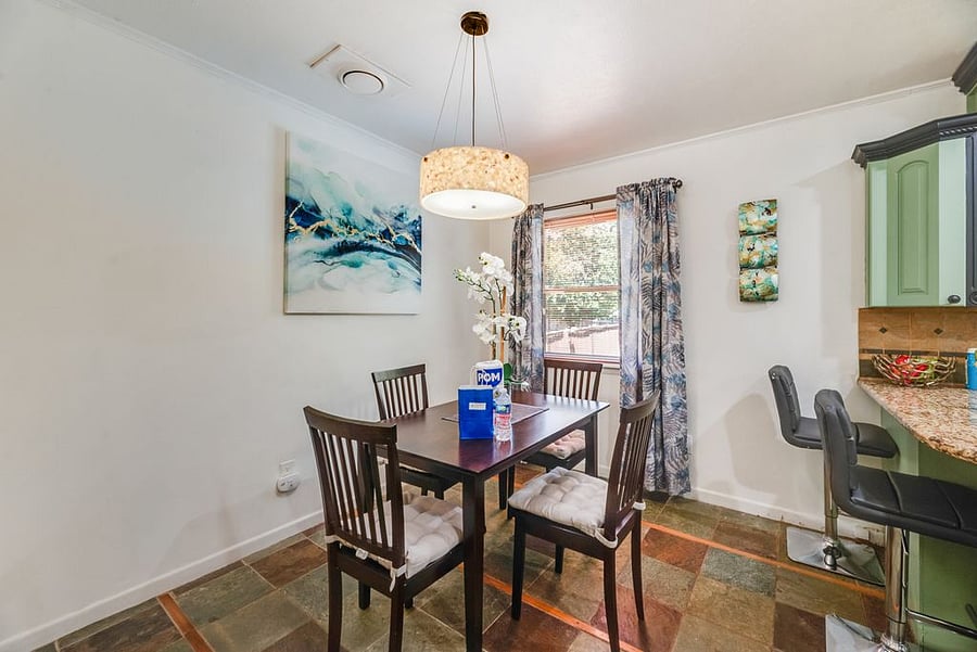 Furnished Finder property 735193_33 photo 11