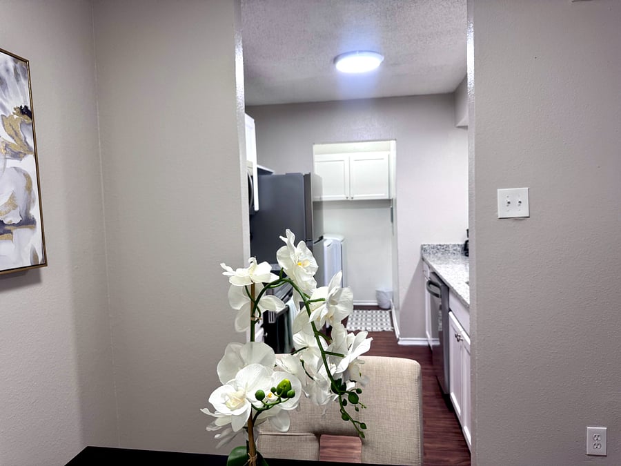 Furnished Finder property 735193_36 photo 4