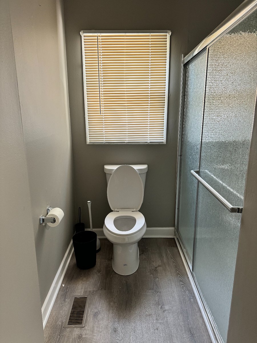 Upstairs Bathroom