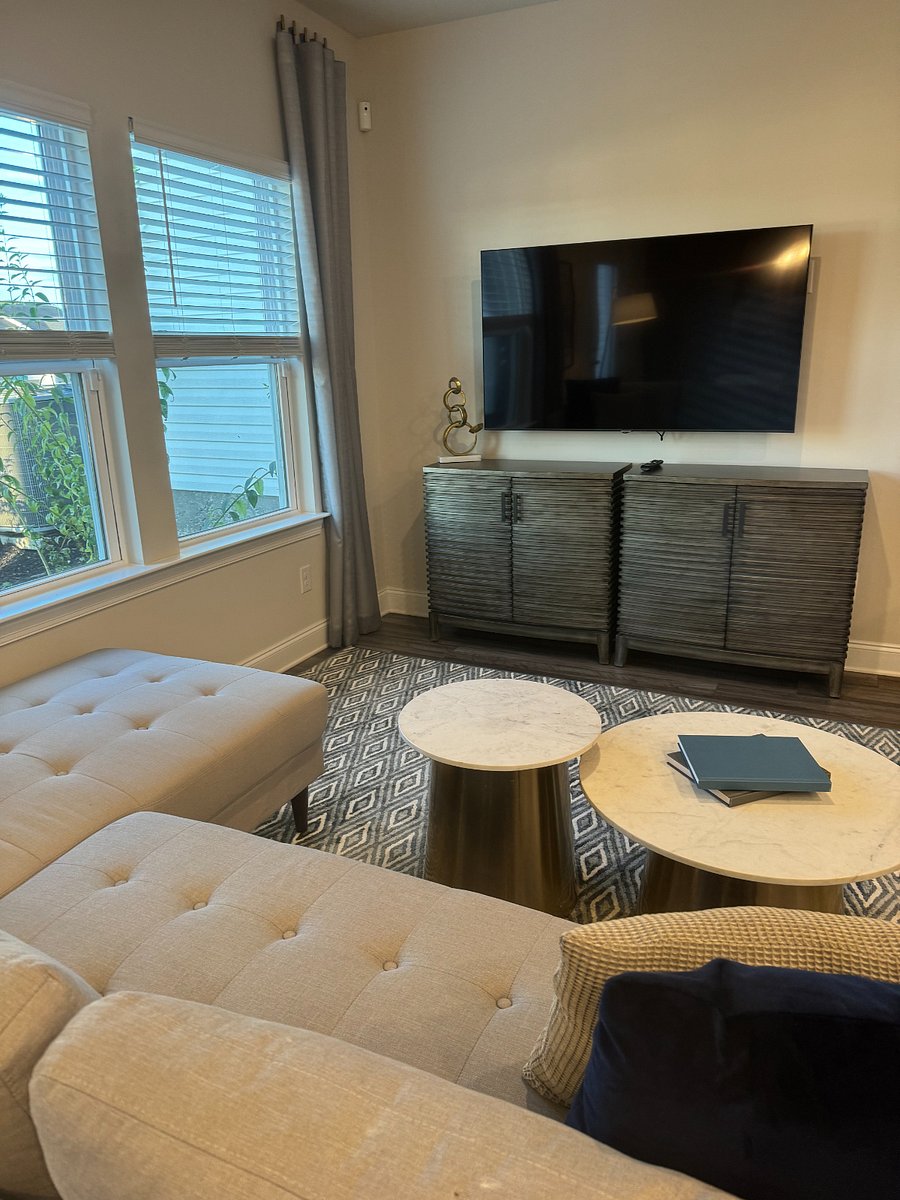 Furnished Finder property 735197_1 photo 4