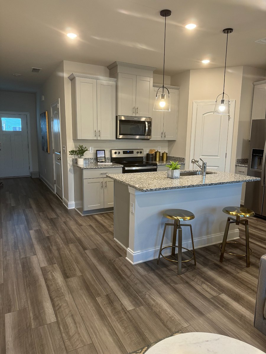 Furnished Finder property 735197_1 photo 6