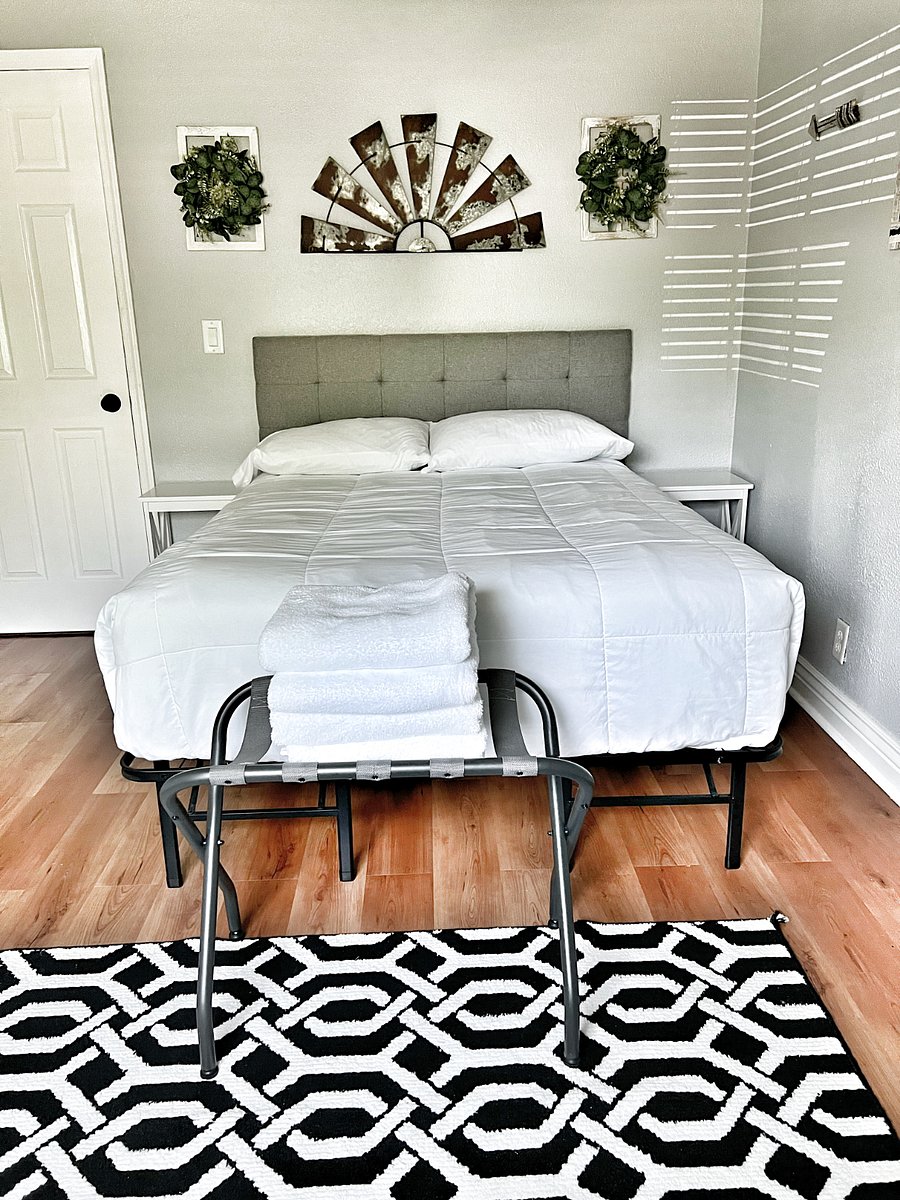 Furnished Finder property 735216_1 photo 20