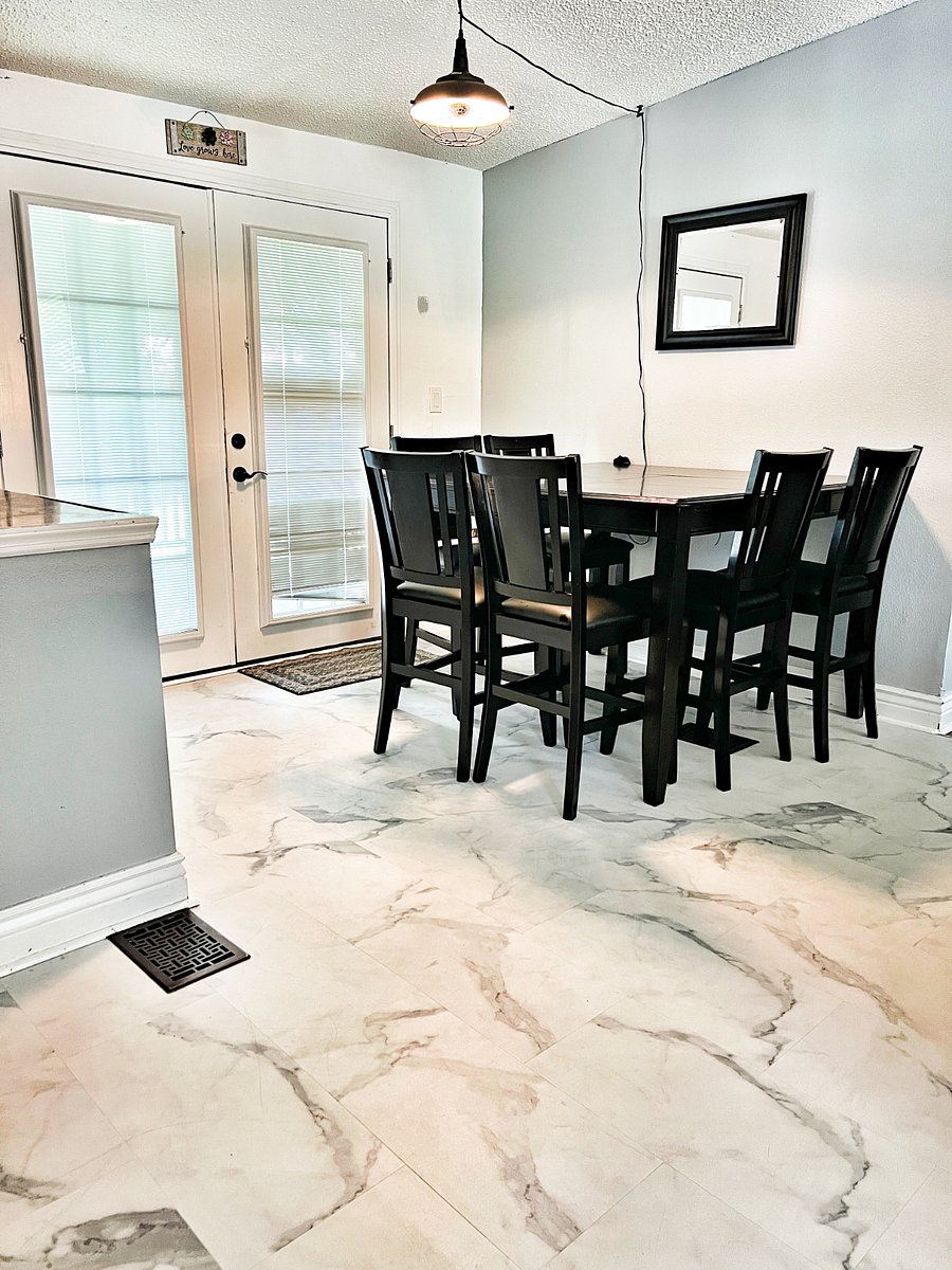 Furnished Finder property 735216_1 photo 24