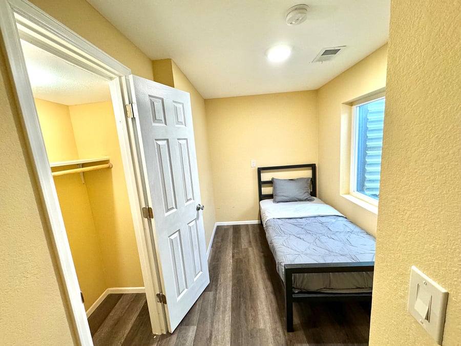 Furnished Finder property 735236_1 photo 4