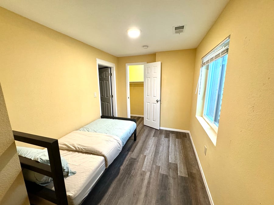 Furnished Finder property 735236_1 photo 3