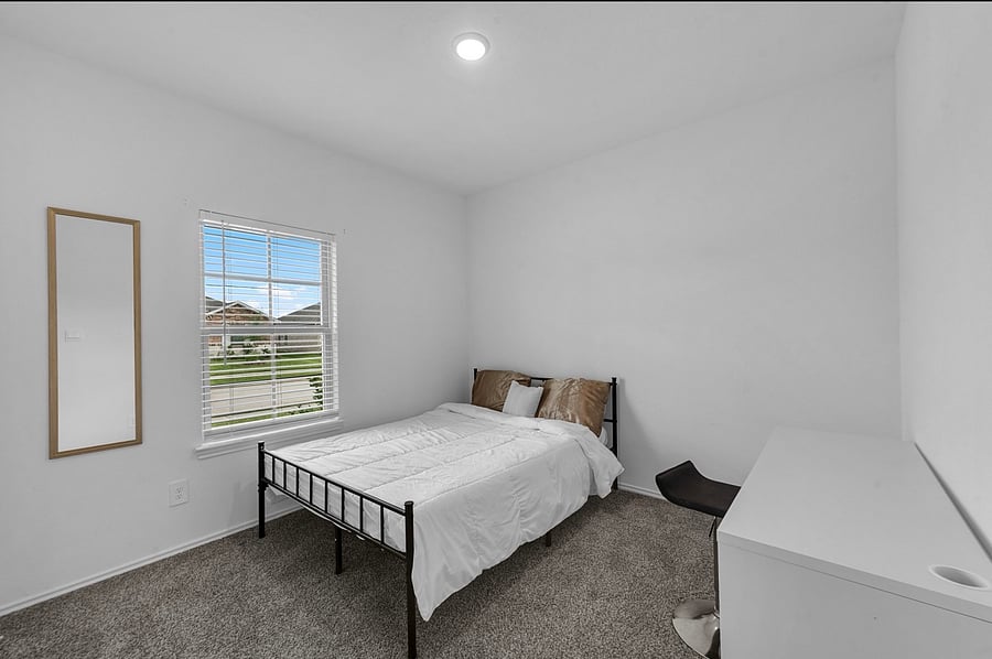 Furnished Finder property 735256_1 photo 10