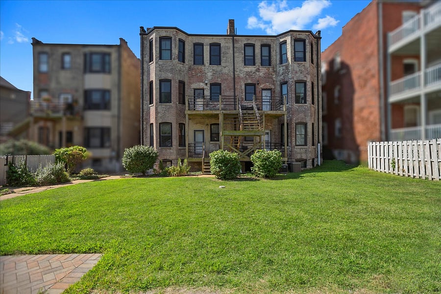 Rear of building and access to unit