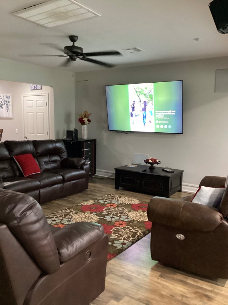 Furnished Finder property 735339_1 photo 4
