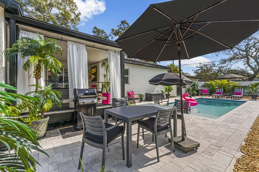 Furnished Finder property 735382_1 photo 33