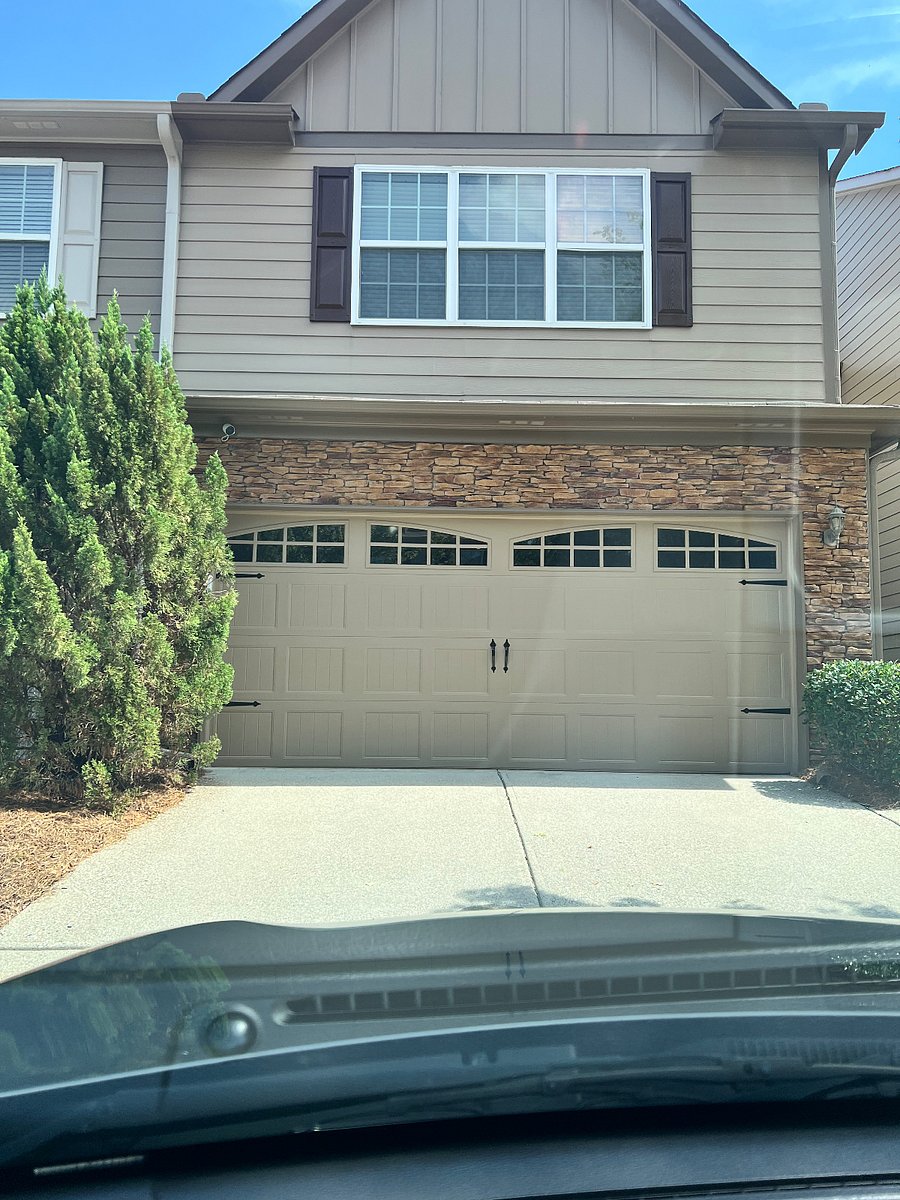 Two Car Garage 