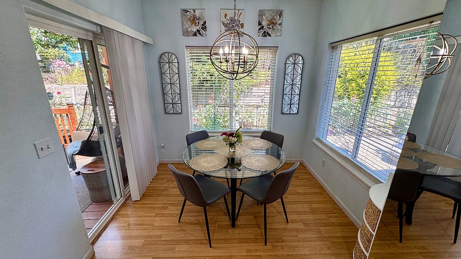Furnished Finder property 735393_1 photo 27