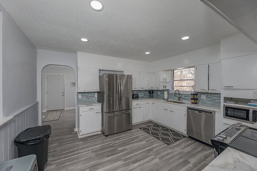 Furnished Finder property 735412_1 photo 1