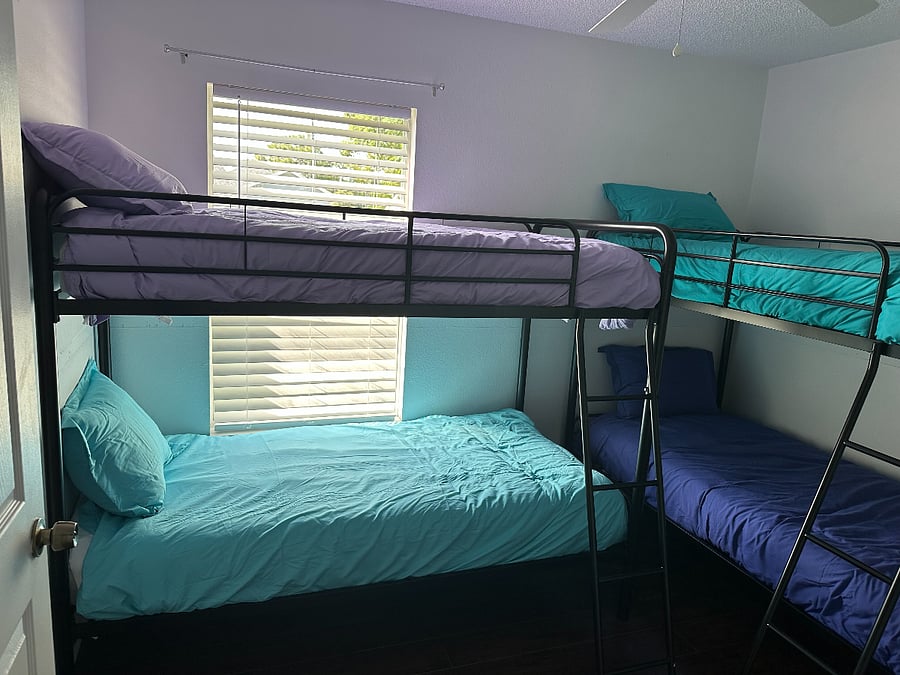 Bunk bedroom