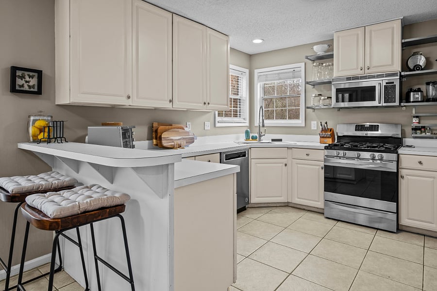 Furnished Finder property 735416_1 photo 13