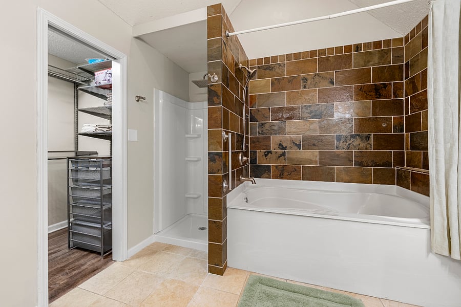 Furnished Finder property 735416_1 photo 22