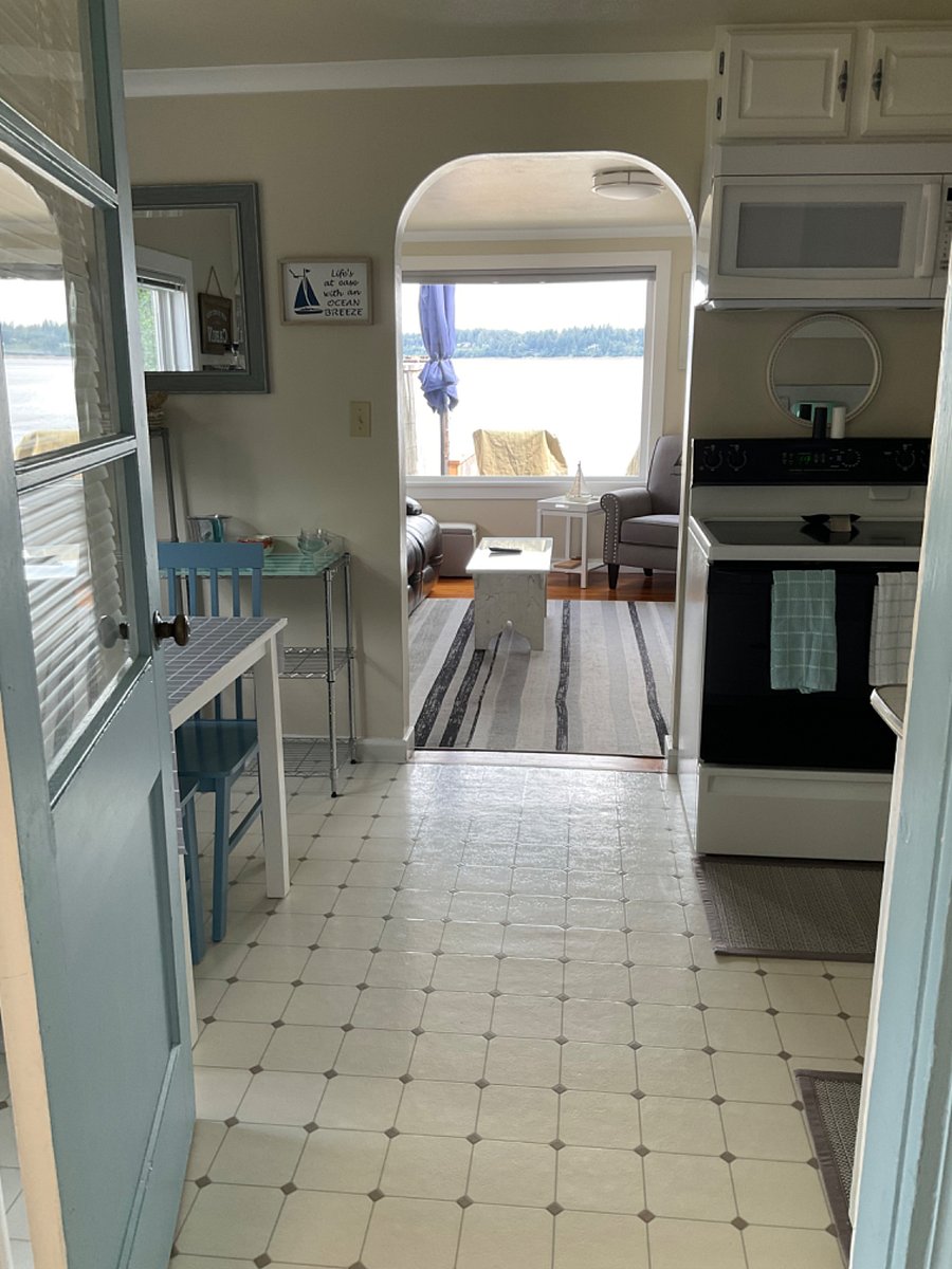 Furnished Finder property 735446_1 photo 14