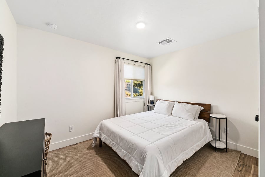 Furnished Finder property 735464_1 photo 9