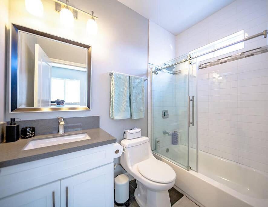 Furnished Finder property 735502_2 photo 18