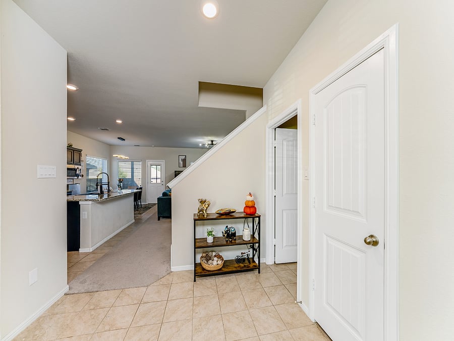Furnished Finder property 735510_1 photo 13