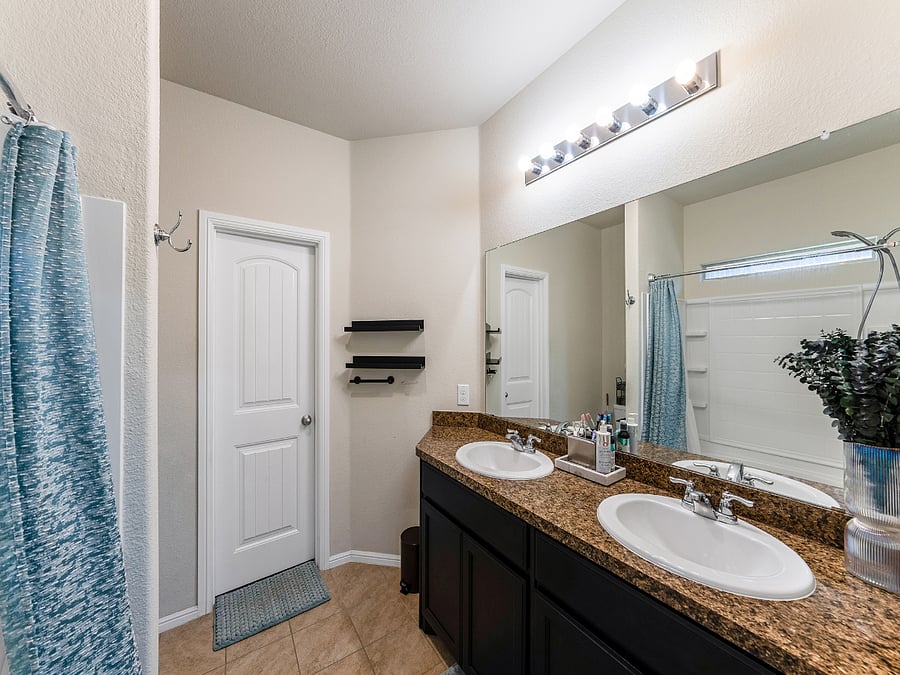 Furnished Finder property 735510_1 photo 11