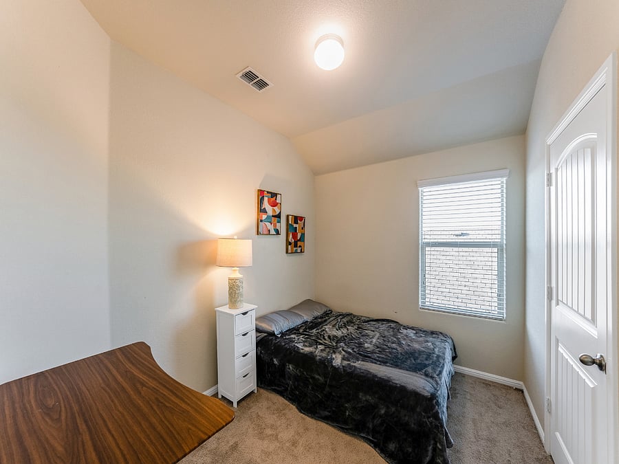 Furnished Finder property 735510_1 photo 18
