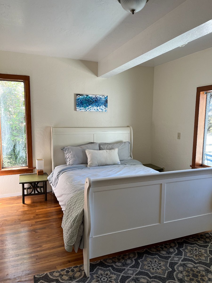 Furnished Finder property 735512_1 photo 3