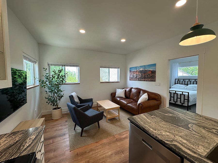 Furnished Finder property 735527_1 photo 12