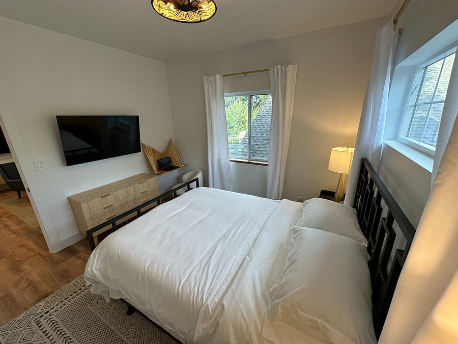 Furnished Finder property 735527_1 photo 17