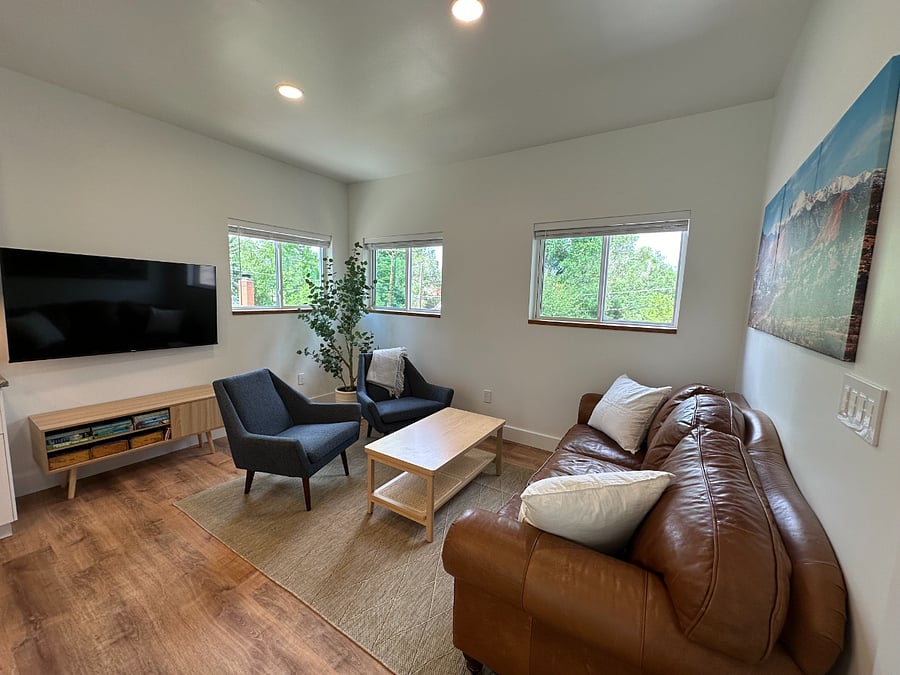 Furnished Finder property 735527_1 photo 13