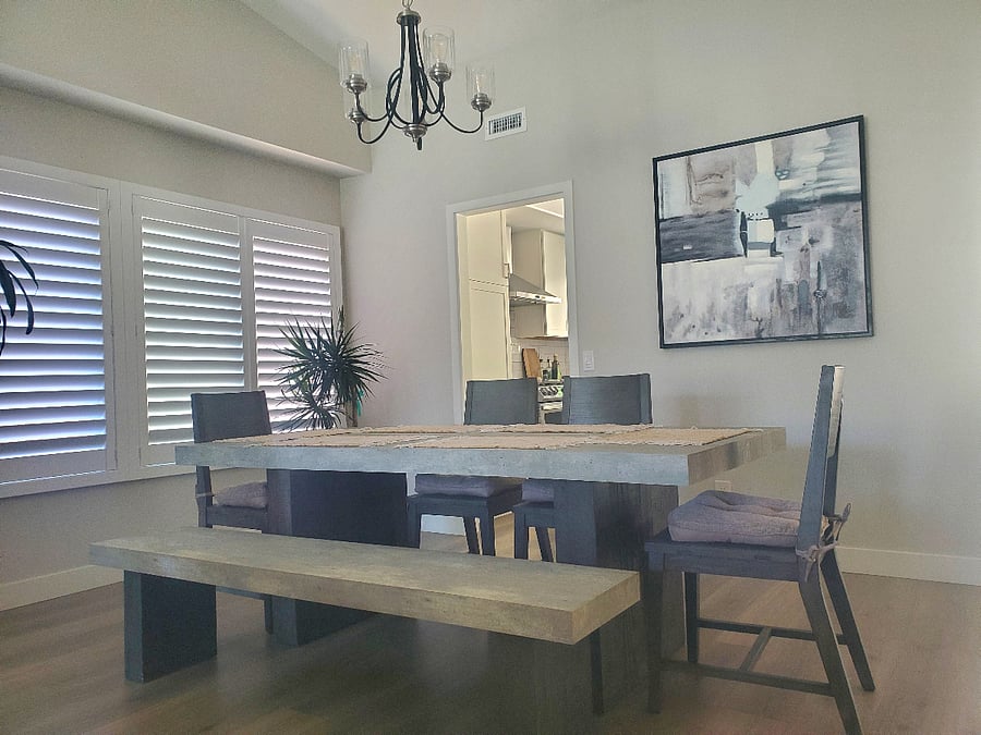 Large community table