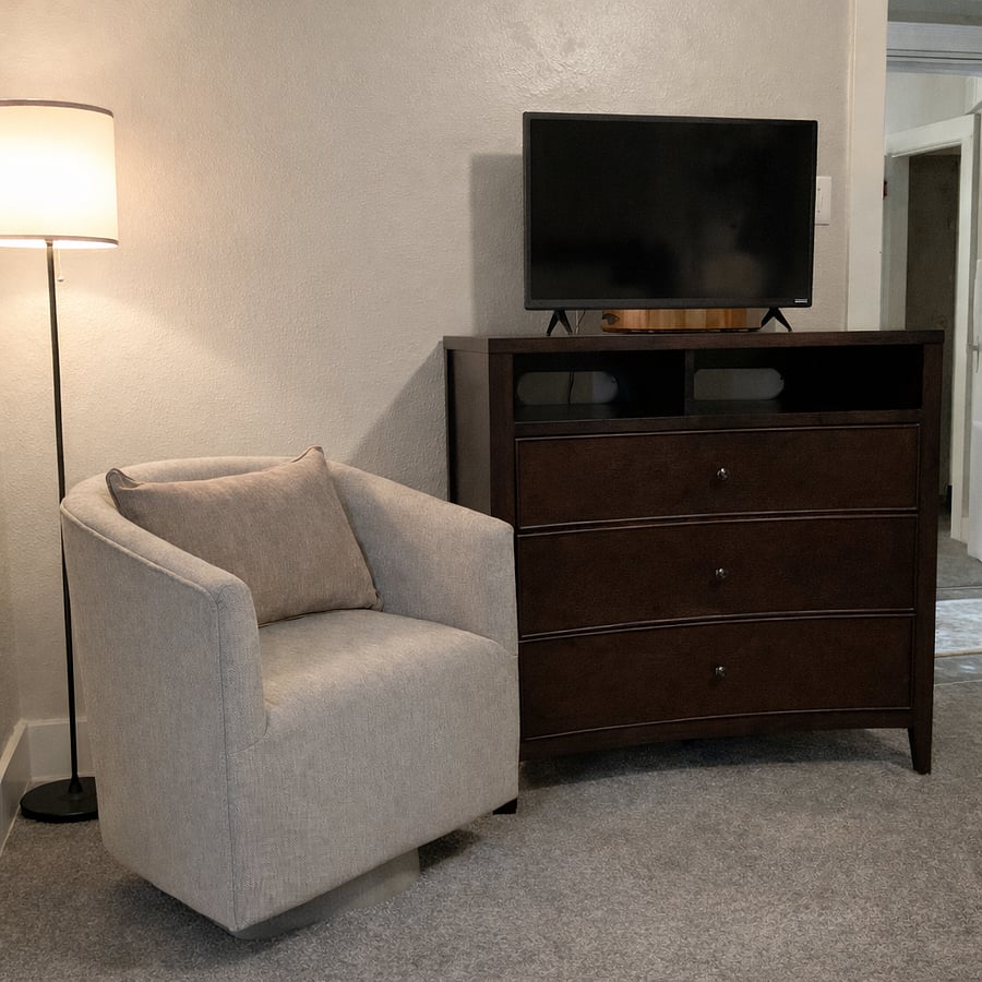 Furnished Finder property 735549_1 photo 13